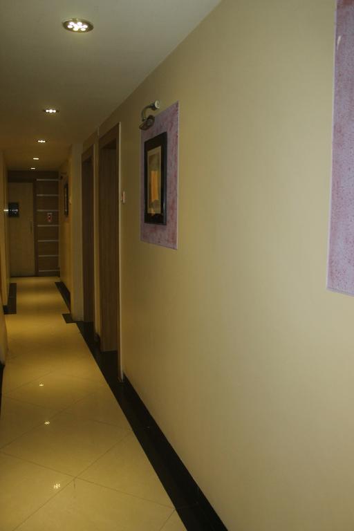 Hotel Fortune Mumbai Bagian luar foto
