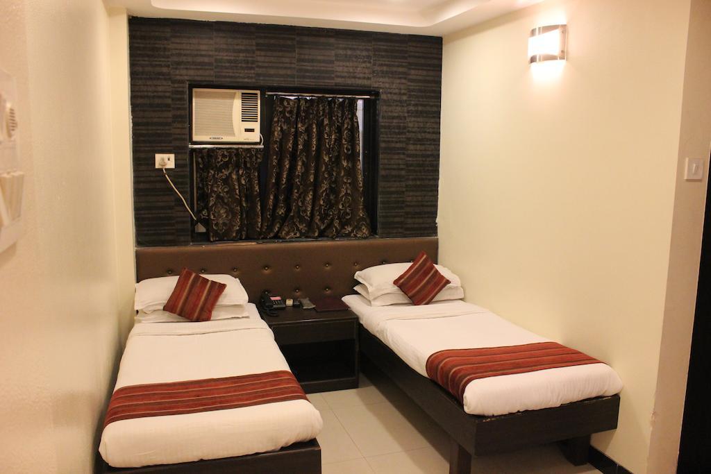 Hotel Fortune Mumbai Bagian luar foto