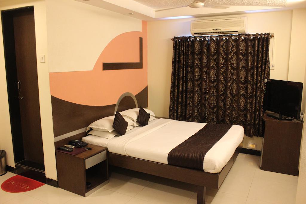Hotel Fortune Mumbai Bagian luar foto