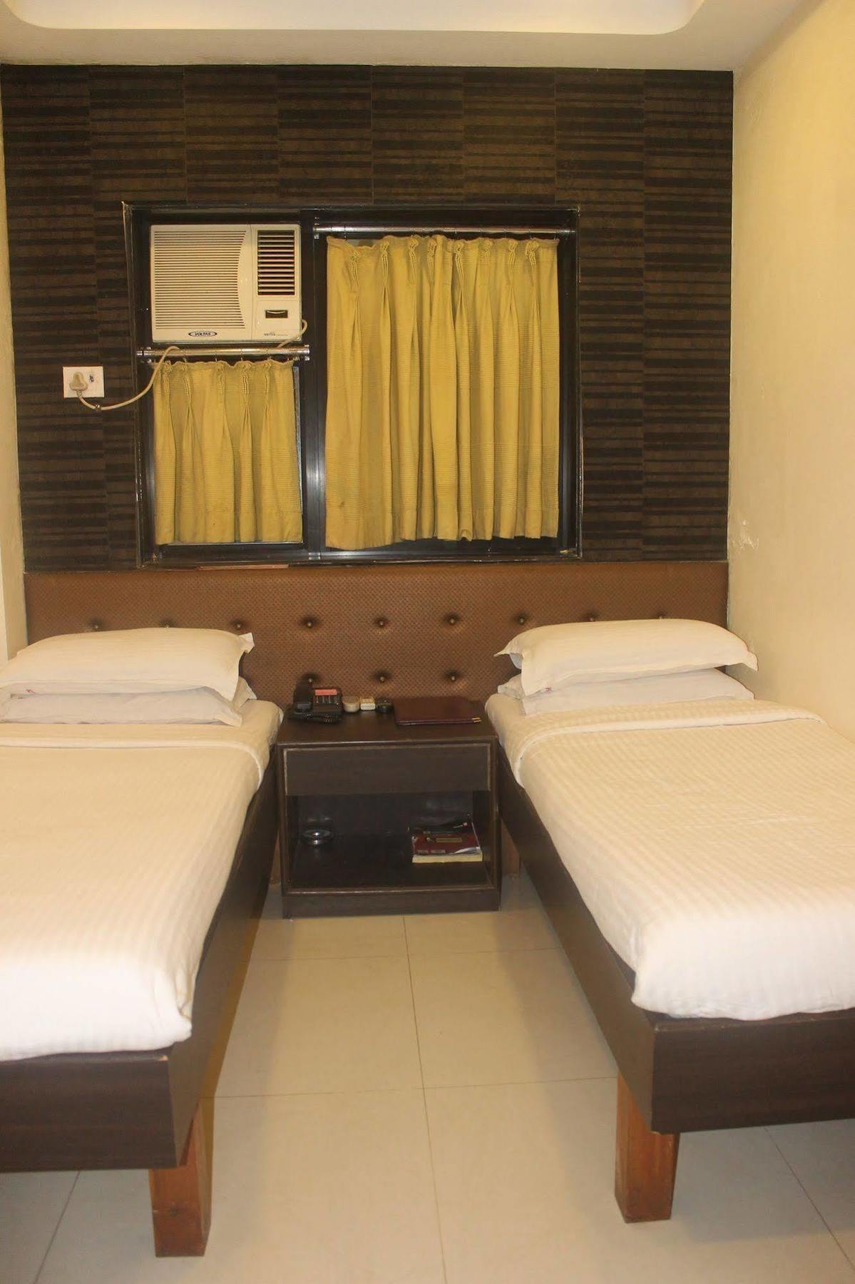 Hotel Fortune Mumbai Bagian luar foto