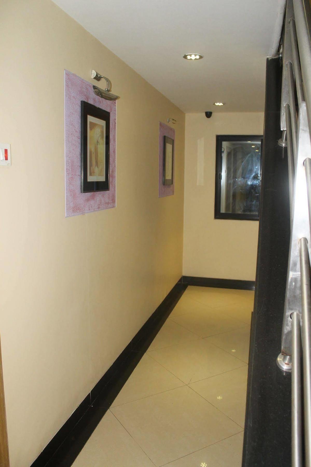 Hotel Fortune Mumbai Bagian luar foto