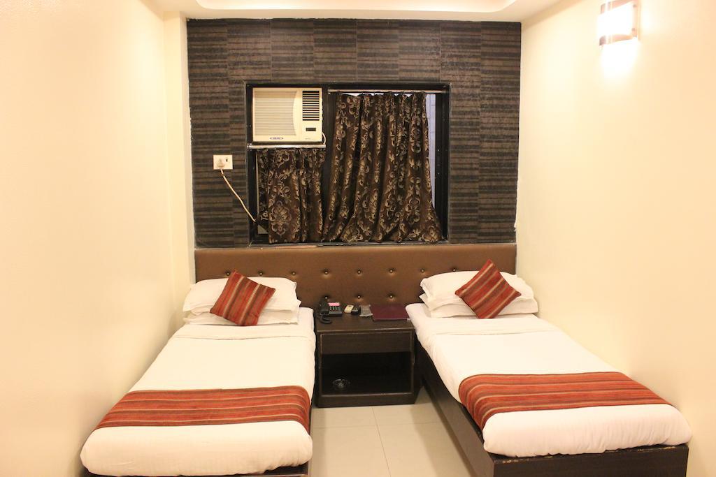 Hotel Fortune Mumbai Bagian luar foto